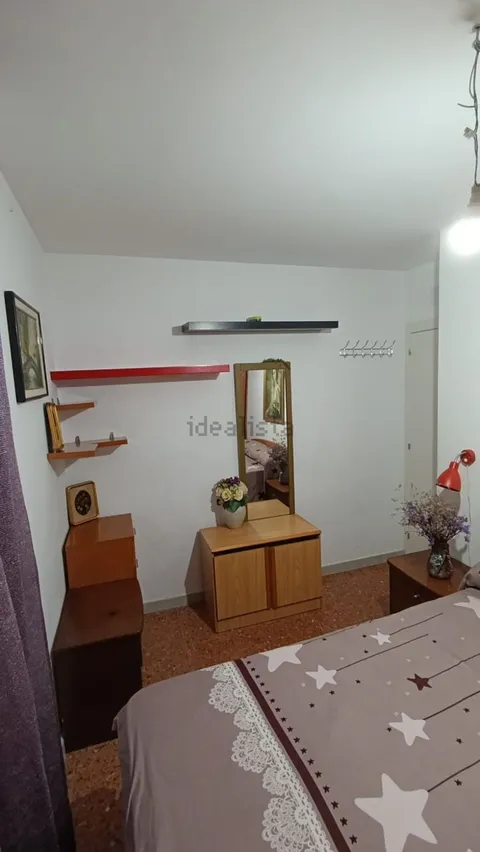 Habitació de lloguer, Cornellà de Llobregat