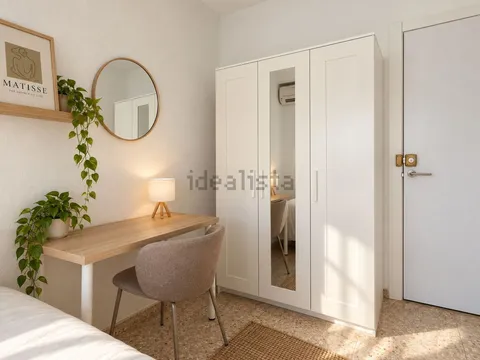 Habitació de lloguer, Madrid (3/3)