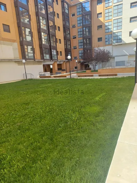 Flat 45 m² in Madrid (3/38)