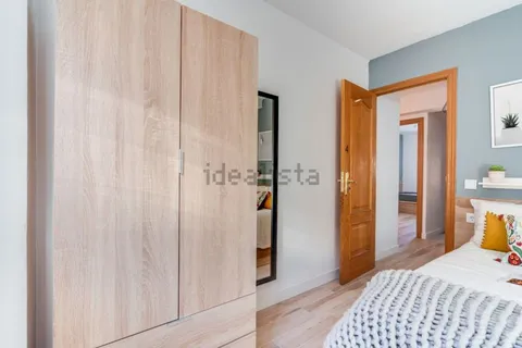 Stanza in affitto, Madrid (3/25)