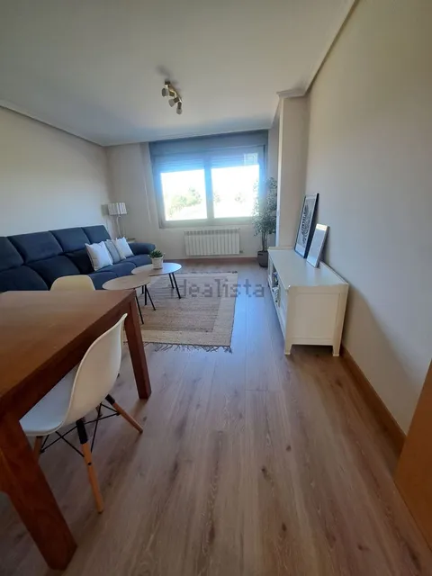 Pis de 85 m² a Lardero