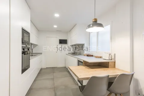Apartamento 159 m² em Madrid