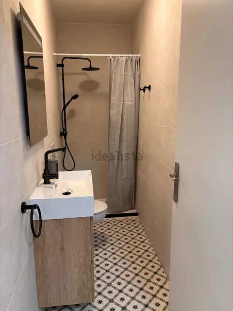 Habitació de lloguer, Viana
