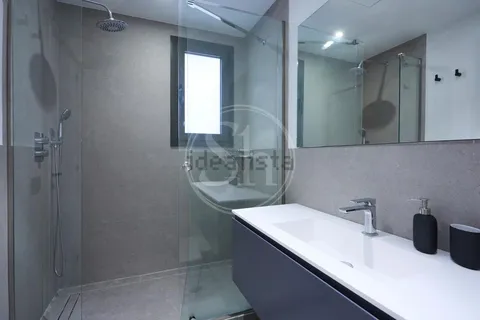 Квартира 104 м² в Барселоне