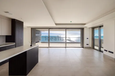 Wohnung 248 m² in Málaga