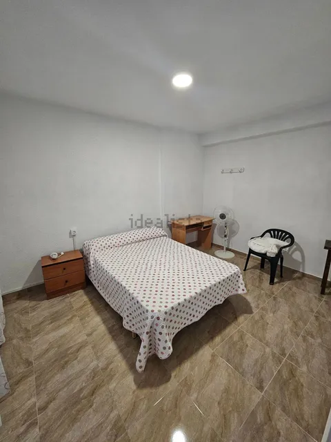 Habitació de lloguer, Elx