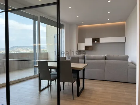 Pis de 103 m² a Pamplona