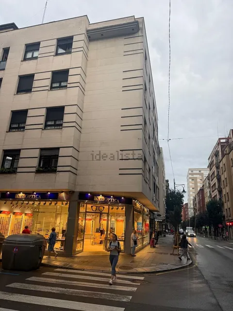 Pis de 80 m² a Gijón