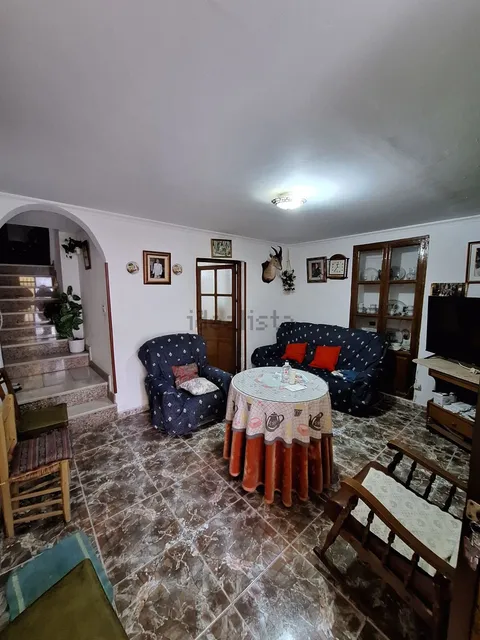 Casa de 180 m² en Lentegí