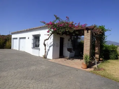 Haus 350 m² in Mijas