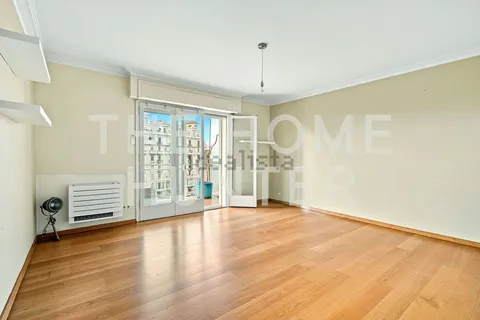 Квартира 261 м² в Барселоне