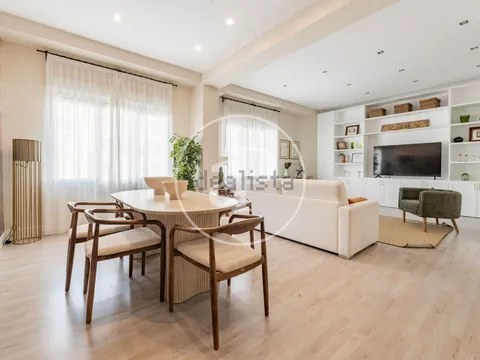 Wohnung 130 m² in Madrid