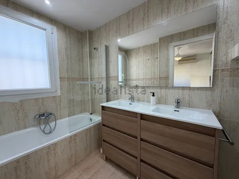 Casa de 105 m² a Nàquera