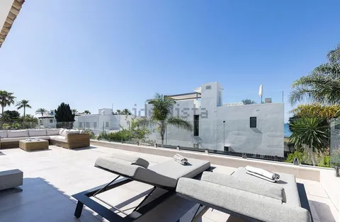 Casa de 350 m² en Marbella