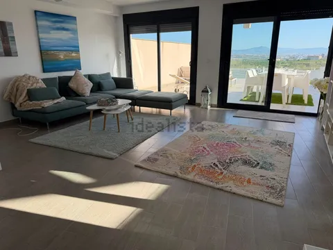 Piso de 135 m² en Santa Pola