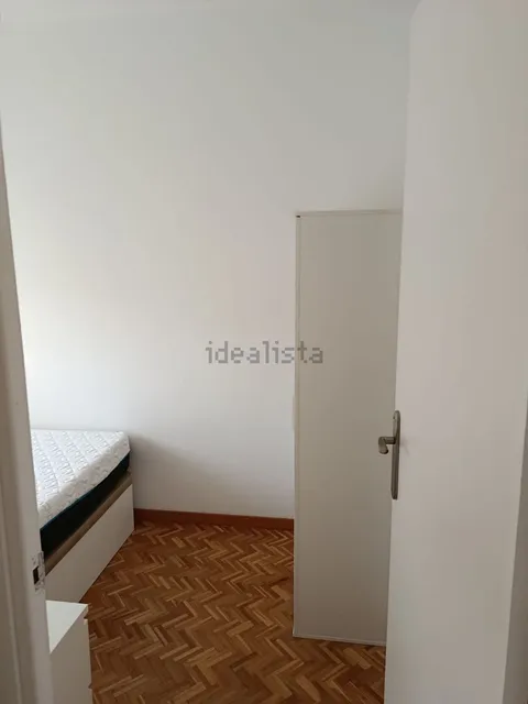 Quarto para alugar, Barcelona (2/3)