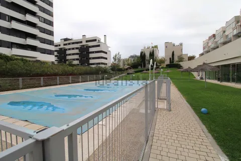 Wohnung 118 m² in Madrid