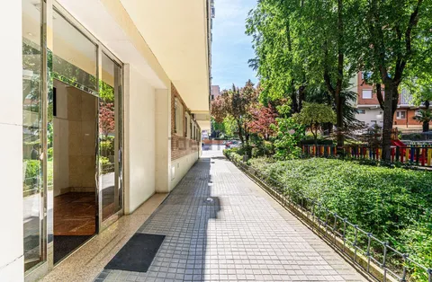 Room for rent, Madrid