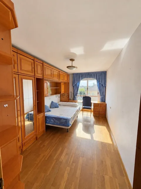 Pis de 155 m² a Lleó