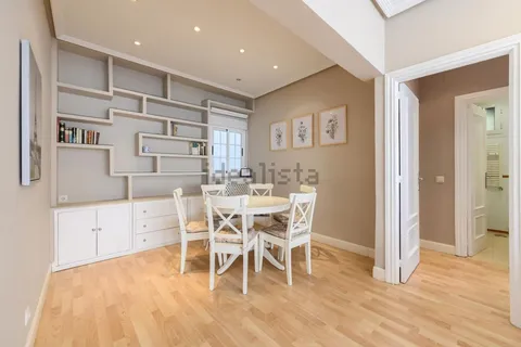 Wohnung 80 m² in Madrid
