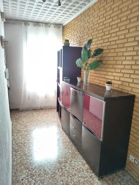 Habitació de lloguer, Gandia