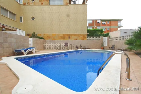 Casa de 180 m² a Castelldefels