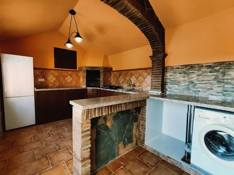 Casa de 250 m² a Casares