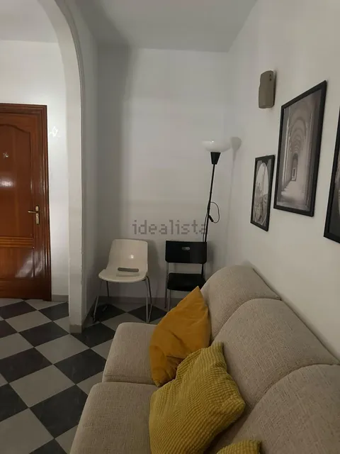 Room for rent, Seville (4/9)