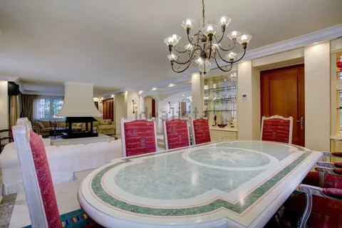 Casa de 450 m² a Estepona