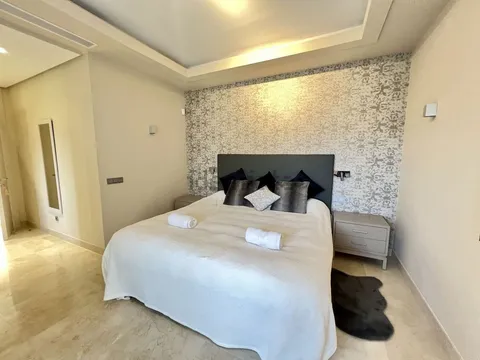 Casa 410 m² a Estepona