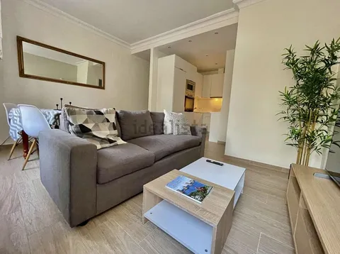 Habitació de lloguer, Gijón