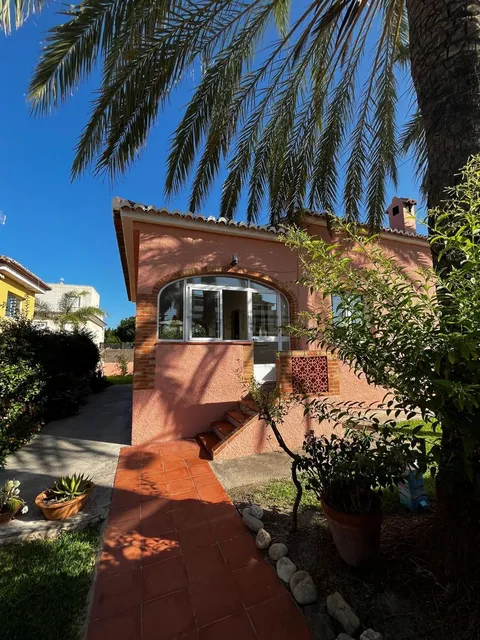 Casa 216 m² a Oliva