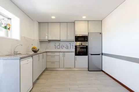 Pis de 84 m² a Barcelona (2/5)