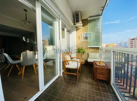 Pis de 107 m² a Castelló de la Plana (3/10)
