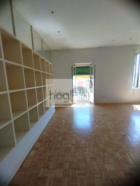 Appartamento 90 m² a Siviglia (2/14)