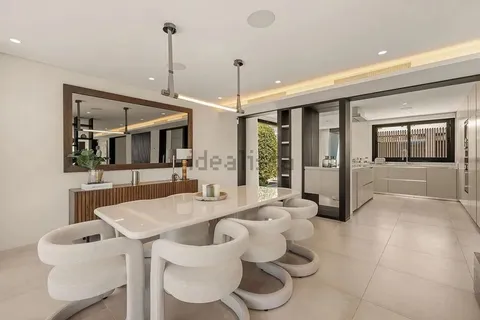 Haus 443 m² in Marbella