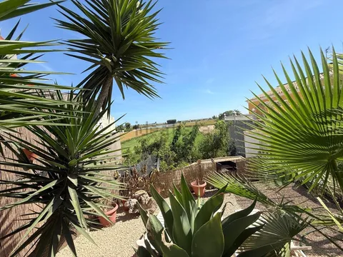 Casa de 150 m² en Camarles