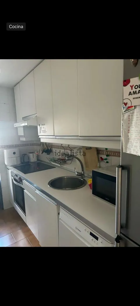 Habitació de lloguer, Madrid (4/8)