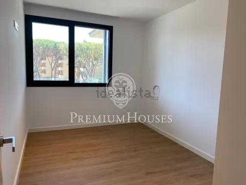 Wohnung 214 m² in Gavà