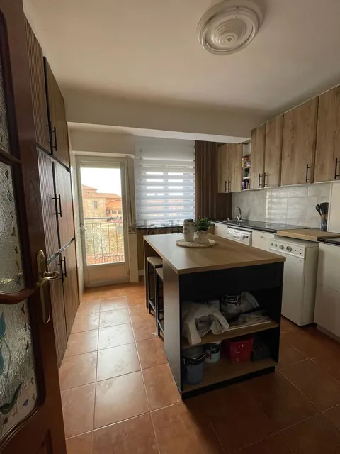 Habitació de lloguer, Lleó