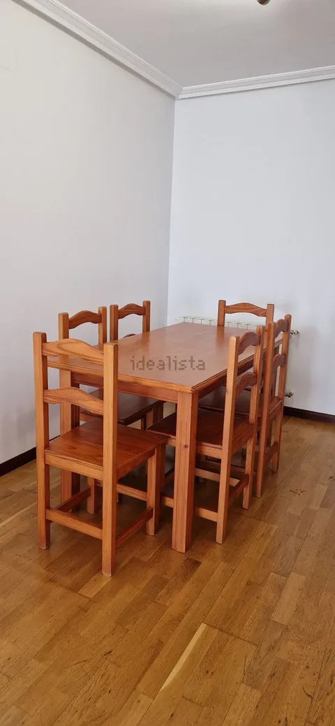Pis de 70 m² a Àvila