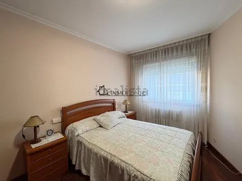 Flat 90 m² in Marín