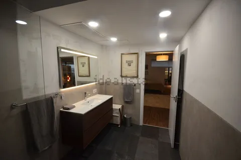Wohnung 136 m² in Madrid