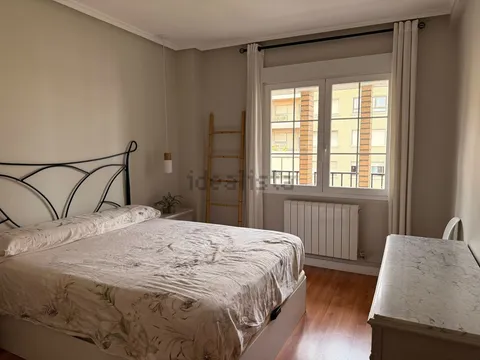 Appartamento 95 m² a Saragozza