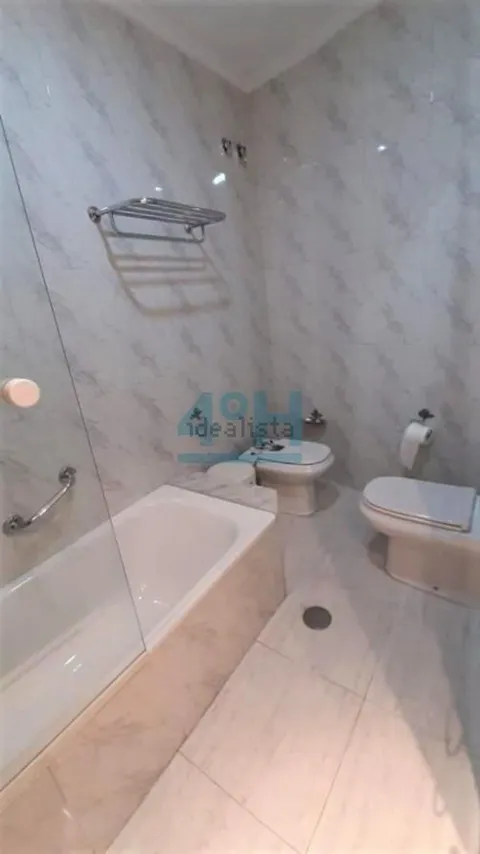 Appartement 194 m² à Ourense