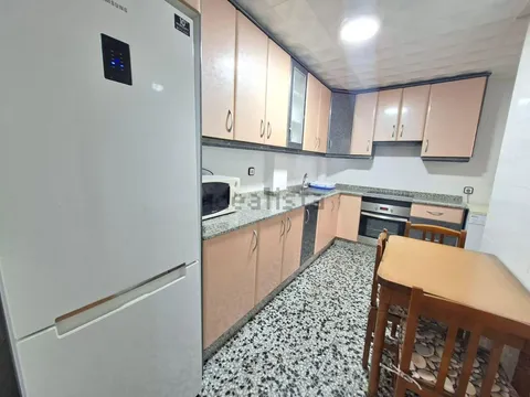 Flat 95 m² in Elda