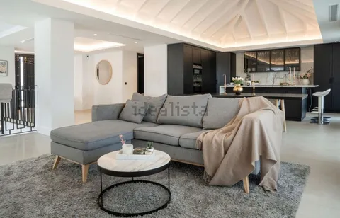 Haus 620 m² in Marbella