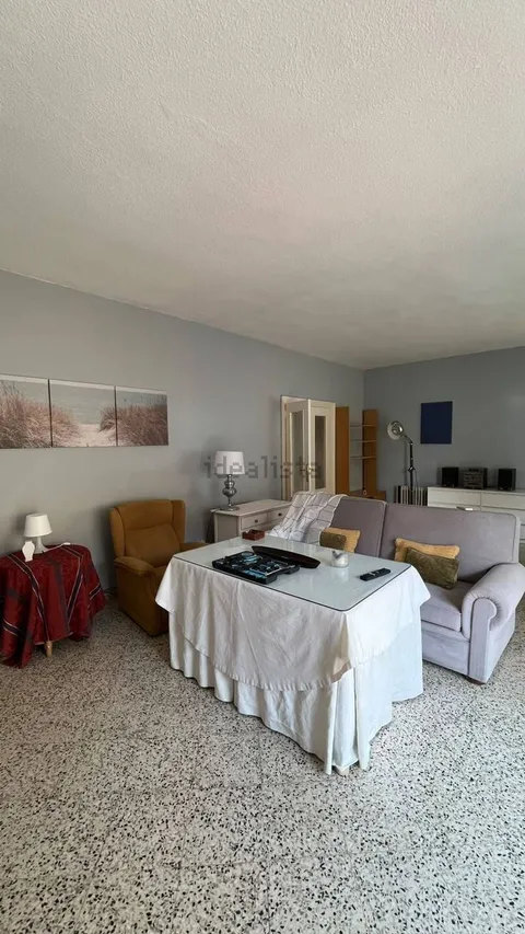 Piso de 120 m² en Granada