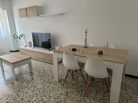 Pis de 70 m² a Saragossa (2/17)