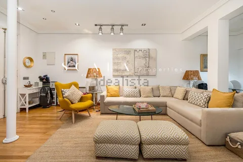 Flat 111 m² in Madrid